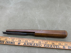 SASH SCRIBING GOUGE CHISEL BY TYZACK - Boyshill Tools and Treen