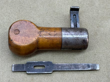 Load image into Gallery viewer, NOVEL SCREWDRIVER ,REVERSIBLE LONG OR SHORT BLADE - Boyshill Tools and Treen