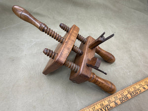 COOPERS FRUITWOOD COMPASSED SCREWSTEM PLOUGH PLANE DATED 1836 - Boyshill Tools and Treen
