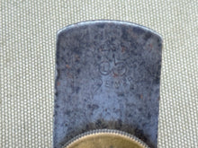 Load image into Gallery viewer, PRESTON VIOLIN MAKERS round bottom THUMB PLANE WITH SERATED IRON - Boyshill Tools and Treen