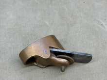 Load image into Gallery viewer, PRESTON VIOLIN MAKERS round bottom THUMB PLANE WITH SERATED IRON - Boyshill Tools and Treen