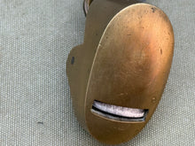 Load image into Gallery viewer, PRESTON VIOLIN MAKERS round bottom THUMB PLANE WITH SERATED IRON - Boyshill Tools and Treen