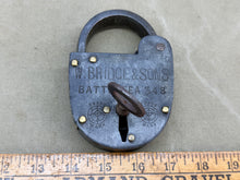 Load image into Gallery viewer, VERY RARE PADLOCK MADE FOR BARGES ON THE THAMES - Boyshill Tools and Treen