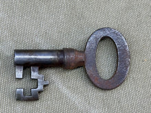 Load image into Gallery viewer, VERY RARE PADLOCK MADE FOR BARGES ON THE THAMES - Boyshill Tools and Treen