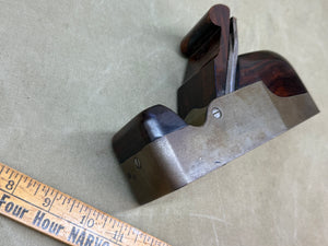 EXCEPTIONALLY FINE ROSEWOOD INFILL SMOOTHING PLANE BY HOLLAND LONDON NO 782. UNTOUCHED FOR 70YEARS AS FOUND. - Boyshill Tools and Treen