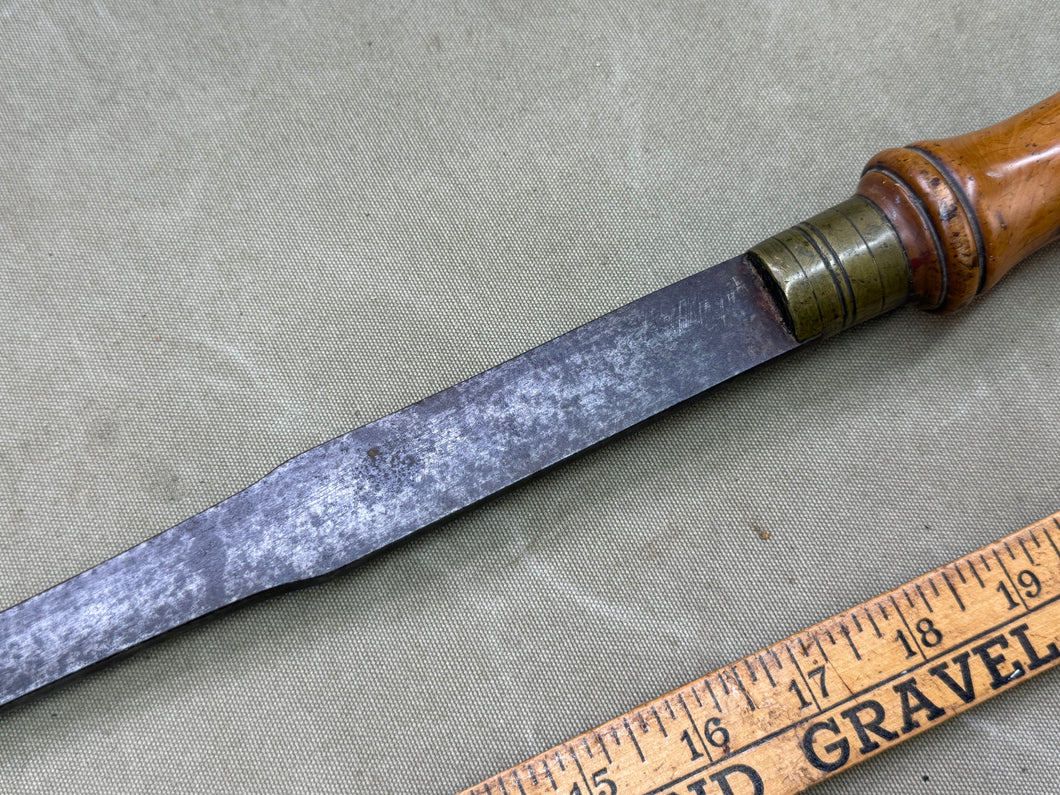 2 HOLTZAPFFEL ORNAMENTAL TURNING TOOLS - Boyshill Tools and Treen