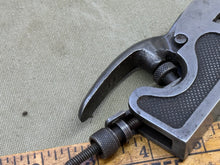 Load image into Gallery viewer, RECORD NO 041 IMPROVED SHOULDER RABBIT PLANE - Boyshill Tools and Treen