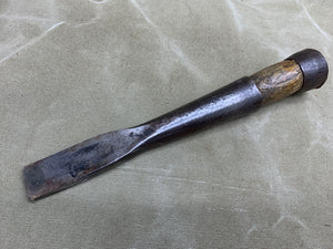 CHUNKY ANTIQUE SOCKET MORTICE CHISEL - Boyshill Tools and Treen
