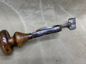 ANTIQUE RARE AND ATTRACTIVE FARRIERS BUTTRESS - Boyshill Tools and Treen