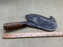 Load image into Gallery viewer, RARE , UNUSUAL SHAPE "FUSSEL" BILLHOOK (FROM THATCHERS KIT)