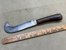 Load image into Gallery viewer, SMALL THATCHERS SPAR HOOK BY HOARE &amp; CO ( FROM THATCHERS KIT)