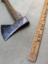 Load image into Gallery viewer, SANDVIK 600 SMALL VINTAGE AXE