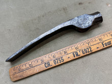 Load image into Gallery viewer, RARE UNUSUAL EARLY BRICK, STONE OR PAVING? HAMMER