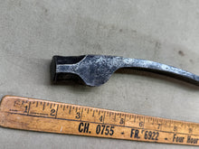 Load image into Gallery viewer, RARE UNUSUAL EARLY BRICK, STONE OR PAVING? HAMMER