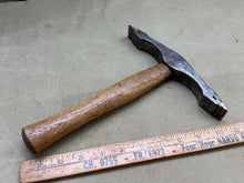 Load image into Gallery viewer, VINTAGE BRICK OR STONE MASONS SCUTCHING HAMMER BY BRADES WITH EXTRA INSERTS