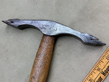 Load image into Gallery viewer, VINTAGE BRICK OR STONE MASONS SCUTCHING HAMMER BY BRADES WITH EXTRA INSERTS