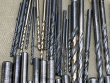 Load image into Gallery viewer, LARGE QUANTITY OF ENGINEERS QUALITY HIGH SPEED TWIST DRILLS, ALL SIZES AS SEEN - Boyshill Tools and Treen