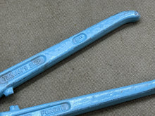 Load image into Gallery viewer, GILBOW TINMAN SNIPS 8" - Boyshill Tools and Treen