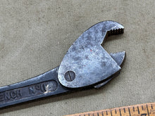 Load image into Gallery viewer, UNUSUAL FASTFIT ADJUSTABLE SPANNER - Boyshill Tools and Treen