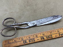 Load image into Gallery viewer, 2 RARE PAIRS VINTAGE SCISSORS , 1 GIESEN &amp; FORSTHOFF 1 BLYDE SHEFFIELD John Blyde (1828-1899) - Boyshill Tools and Treen