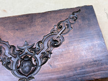 Load image into Gallery viewer, HAND CARVED BOXWOOD GESSO OR PLASTER MOULD. TREEN