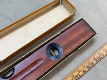 Load image into Gallery viewer, RARE BOXED 24" NO 13 VICTOR PLUMB &amp; LEVEL
