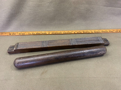 MYSTERY TREEN LIGNUM VITAE ROLLER? PILLS? - Boyshill Tools and Treen