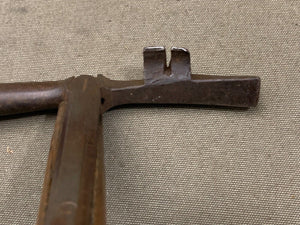 RARE STRAPPED CLAW HAMMER BY WYNN & TIMMINS - Boyshill Tools and Treen