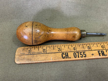 Load image into Gallery viewer, BOXWOOD BRADAWL - Boyshill Tools and Treen