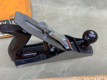 Load image into Gallery viewer, STANLEY NO 4 PLANE, BOXED, HARDLY USED - Boyshill Tools and Treen