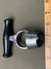 Load image into Gallery viewer, EBONY HANDLED 1 1/4&quot; LEATHER CIRCLE CUTTER - Boyshill Tools and Treen