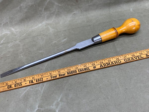 18" VINTAGE RARE BOX HANDLE SCREWDRIVER BY FERRIER - Boyshill Tools and Treen