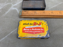 Load image into Gallery viewer, VINTAGE SPEAR AND JACKSON ADVERTISING TIN - Boyshill Tools and Treen