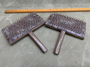 NICE ANTIQUE PAIR OF WOOL CARDERS. TREEN ELM - Boyshill Tools and Treen