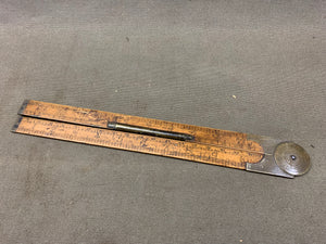 PROTRACTOR 24" RULE WITH LEVEL DAMAGED - Boyshill Tools and Treen