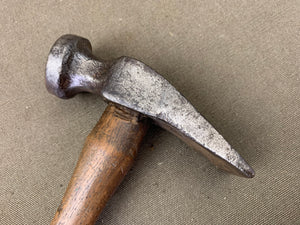 VINTAGE COBBLERS HAMMER BY GEORGE BARNSLEY - Boyshill Tools and Treen
